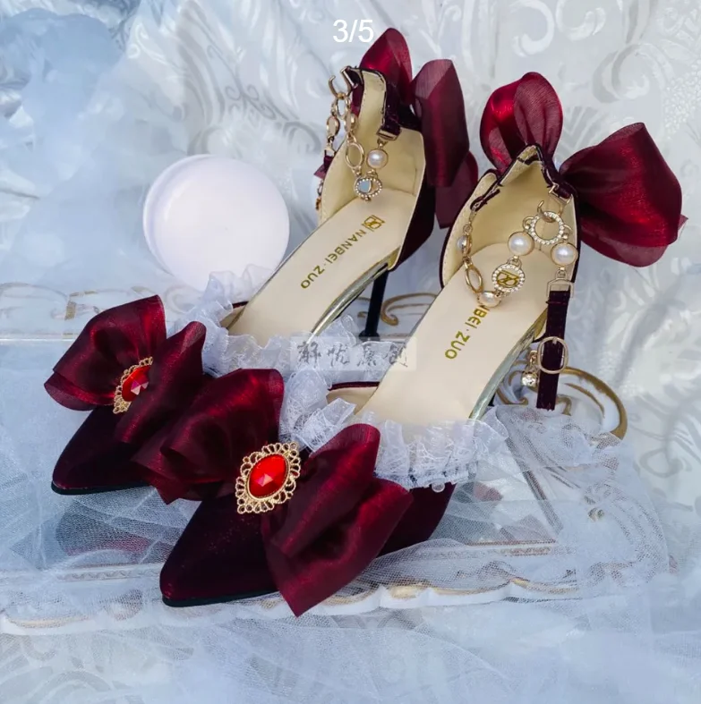 Туфли на высоком каблуке в сти – обзор и цена Court Heel Pointed