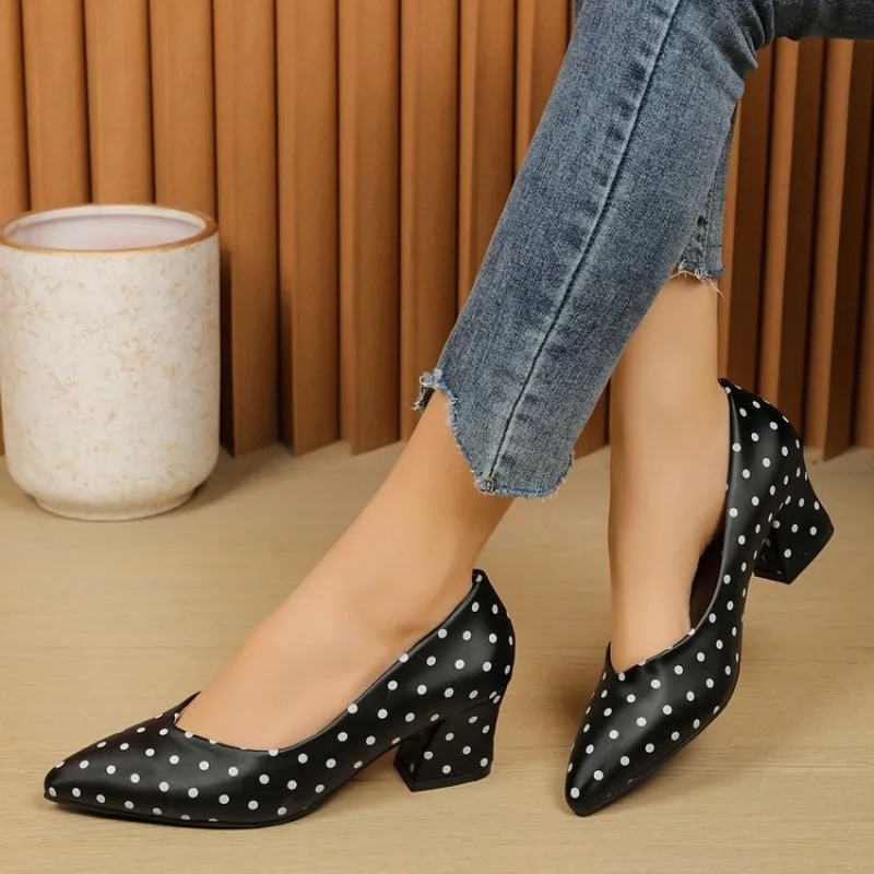 Женские туфли-лодочки с заостр – обзор и цена Court Heel Pointed