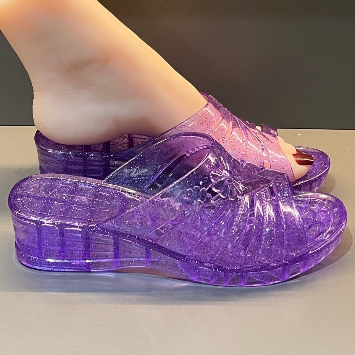 Женские летние сандалии-мюли W – обзор и цена Jelly Sandal Women