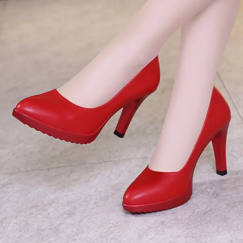 8 см, маленький размер 32–43,  – обзор и цена Court Heel Pointed
